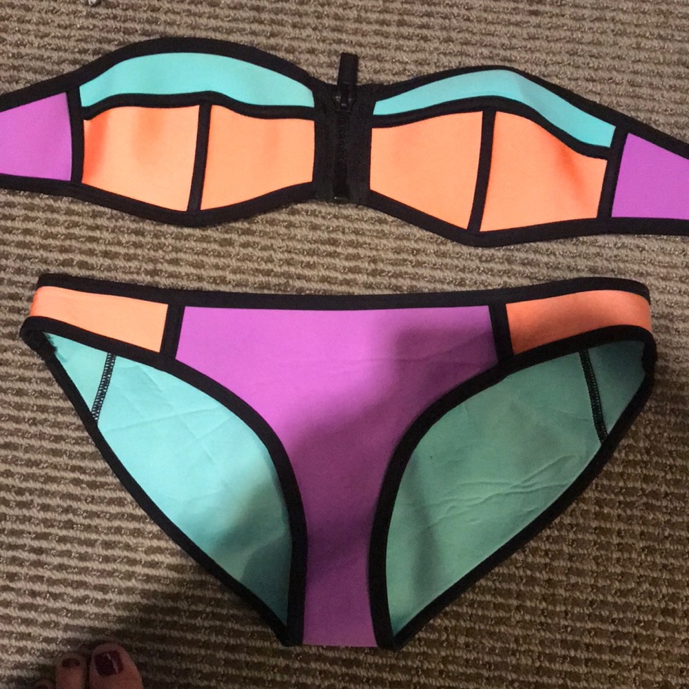 Triangl bathing suit